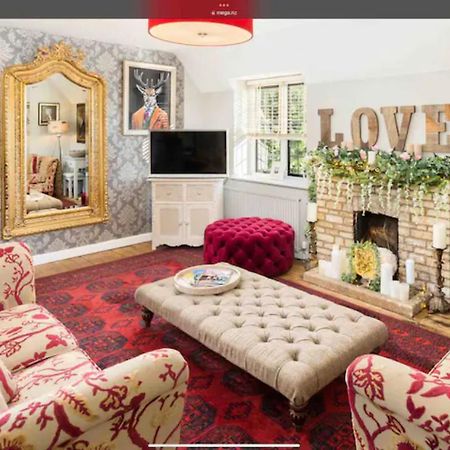 Piglet Lodge Pebworth Екстериор снимка