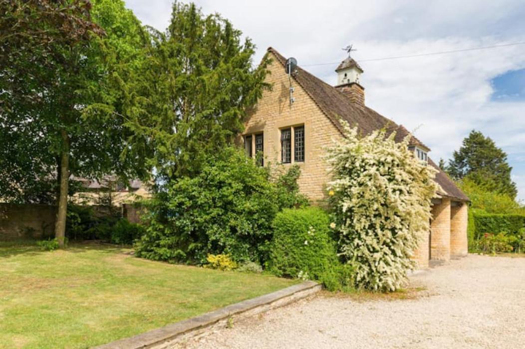 Piglet Lodge Pebworth Екстериор снимка