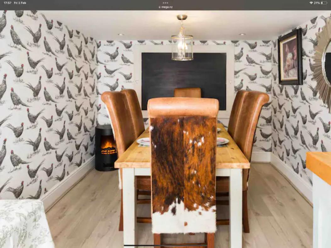 Piglet Lodge Pebworth Екстериор снимка